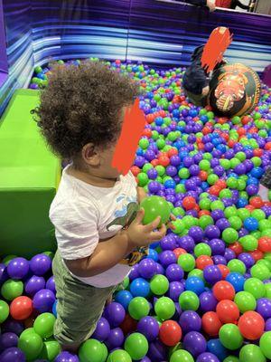 Ball pit- my son is 18 months for reference