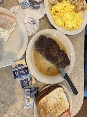 Broiled Chopped Steak