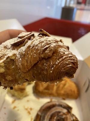 Almond croissant- get it!!!