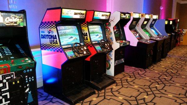 Arcade Games, Video Games, and other fun Coin Operated Games for Rent in Chicago IL and Illinois Suburbs.