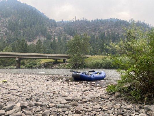 Lunch stop along the the Blackfoot River.