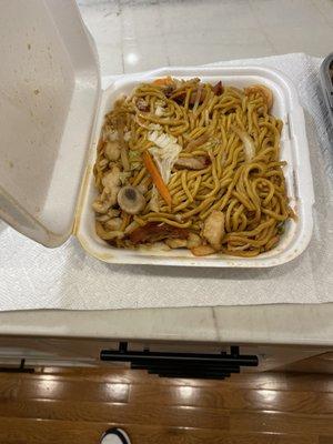 C38. House Lo Mein Combo