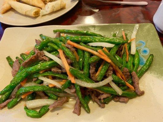 Beef with green beans.