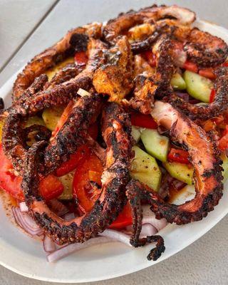 Pulpo zarandeado.