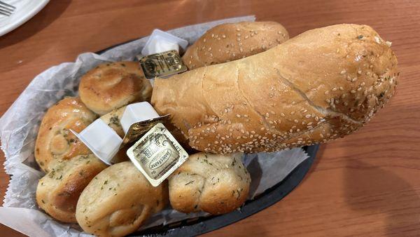 Extra Big Bread Basket tonight w/ Garlic Knots