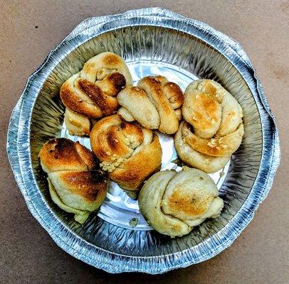 Garlic knots.