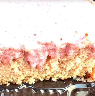 Strawberry cake