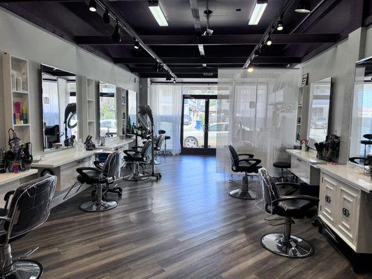 Salon Main Floor