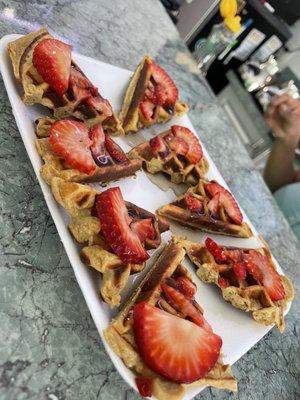 Herbalife Waffles with strawberry topping