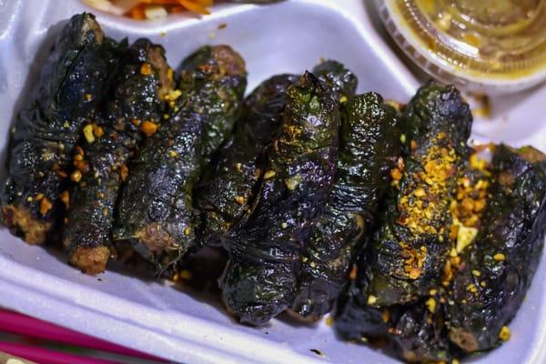 Bo La Lot. (beef wrapped in betel leaf)