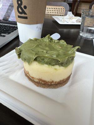 Pistachio cheesecake