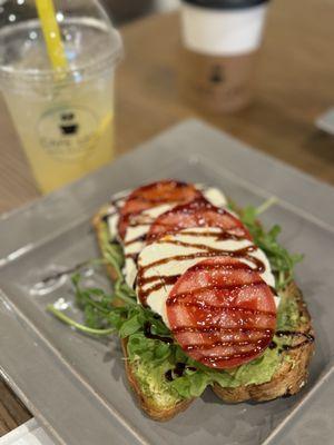 Tomato and mozzarella open toast