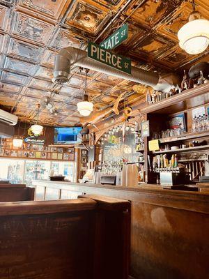 It looks quiet, but the bar was busy! I got a rare pic when everyone was seated and bartender was out the picture on other side of bar.