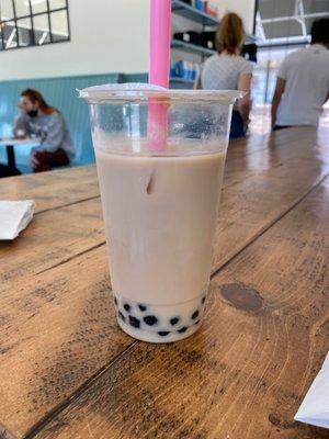 Large Milk Tea W/Tapioca