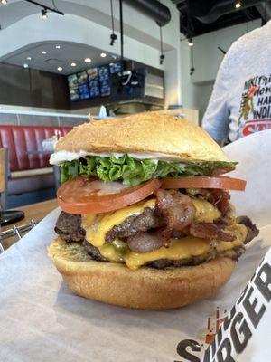 DOUBLE BACON SMASH BURGER