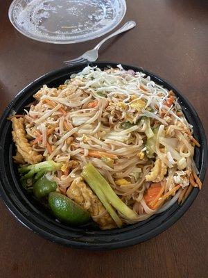 Pad Thai Noodle Tofu Veggie to go