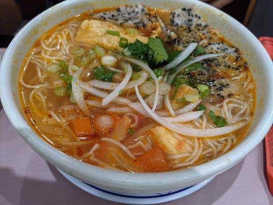 Bun cao lau , d vegan noodle soup.