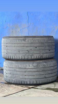 old wornout tires they sold me some good pirellis  but i dont have the photo