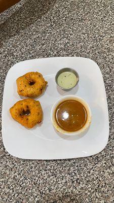 Medhu Vada