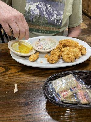 Fried oyster and coleslaw