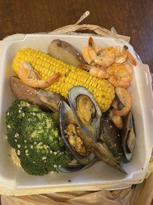 Mussels with Shrimp platter