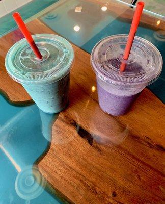 This is an Purple Rain (Ube) smoothie and a Surf City Smoothie. Not just good, really good. Thanks Leo!!