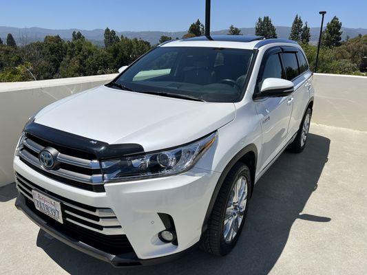 2017 Highlander, polished ceramic coated, and waxed by Epic Shine