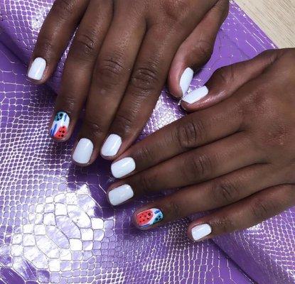 Service: Gel Polish Soak Off + Gel Manicure on 
Natural Nails with Nail Art