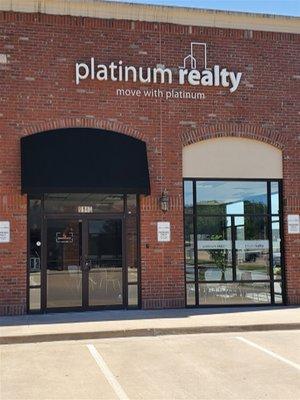 Tracy Dunbar Real Estate - Platinum Realty