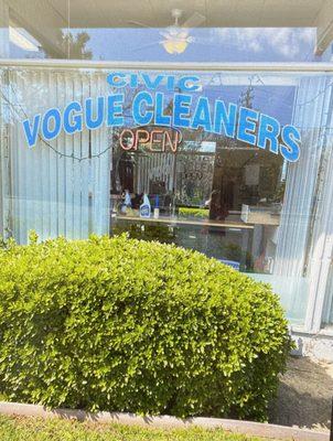 Civic Vogue Cleaners/Alterations