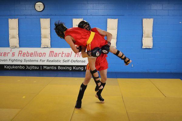 Sanda Kickboxing and Wrestling throw