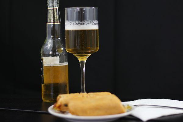 Beer time with tamales :)