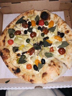 Mediterranean Pizza