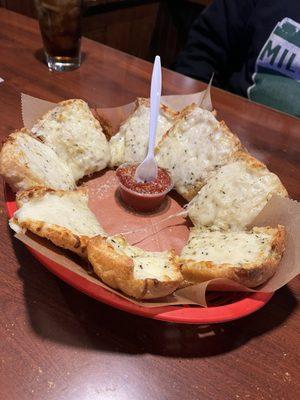 Cheesy garlic bread