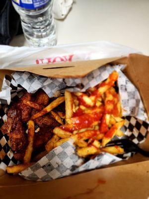 Cajun wings and fries