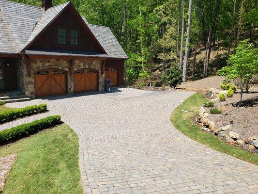 Notice the light and dark on the paver driveway. The light section in unsealed!