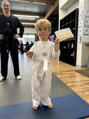 Report card full of ticks for Black Belt Focus at home!!