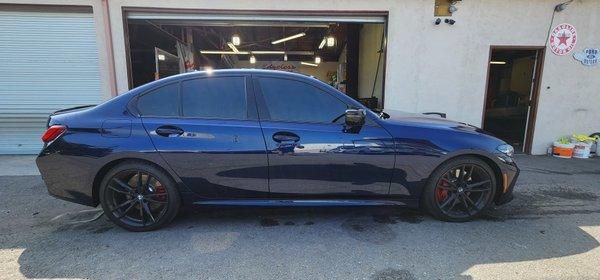 2023 bmw tint with 3M color stable film 5% all windows