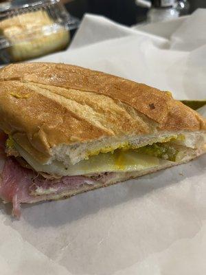 Cubano sandwich.