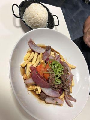 Lomo Saltado