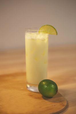 Brazilian Lemonade- Sweet, creamy, lemonade made with freshly squeezed limes and condensed milk.