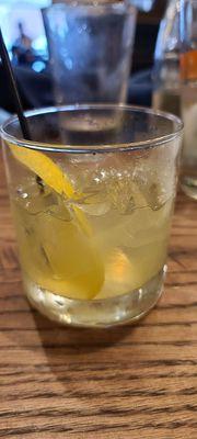 The Bees Nees  Beefeater gin, lemon, honey syrup, lemon zest