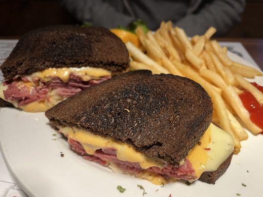 Rueben Sandwich with fries