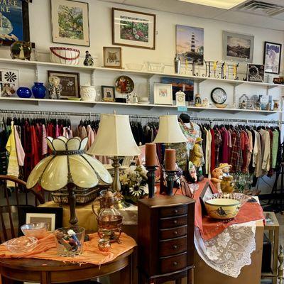 Unfinished Business : A Community Thrift Shop