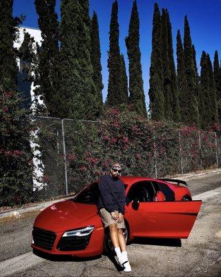 Multi Grammy winning award producer !LLMIND with our V10 Audi R8.