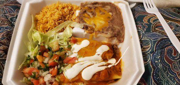 Two tamale dinner w/rice and beans