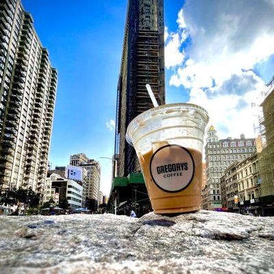 Nu Brew. Nutella cold brew. Flatiron Building photobombing