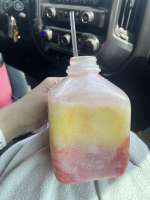 Strawberry/Pineapple 32oz