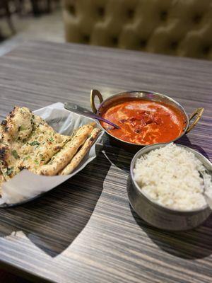 Garlic Naan, butter chicken, rice