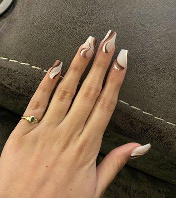 Acrylic nails